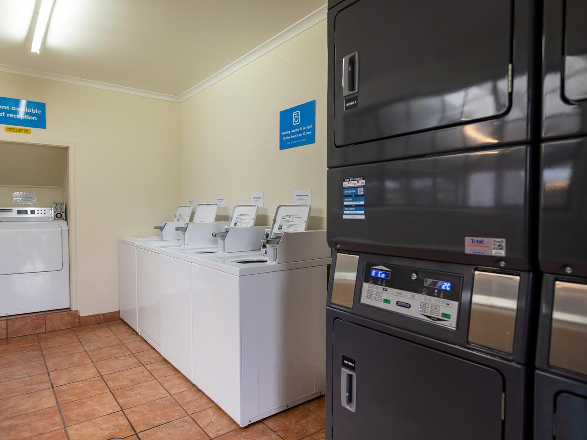 Nrma Ballarat Holiday Park Buitenkant foto