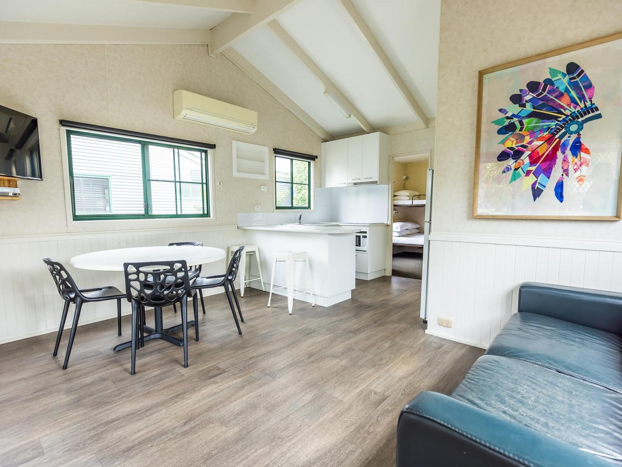Nrma Ballarat Holiday Park Kamer foto