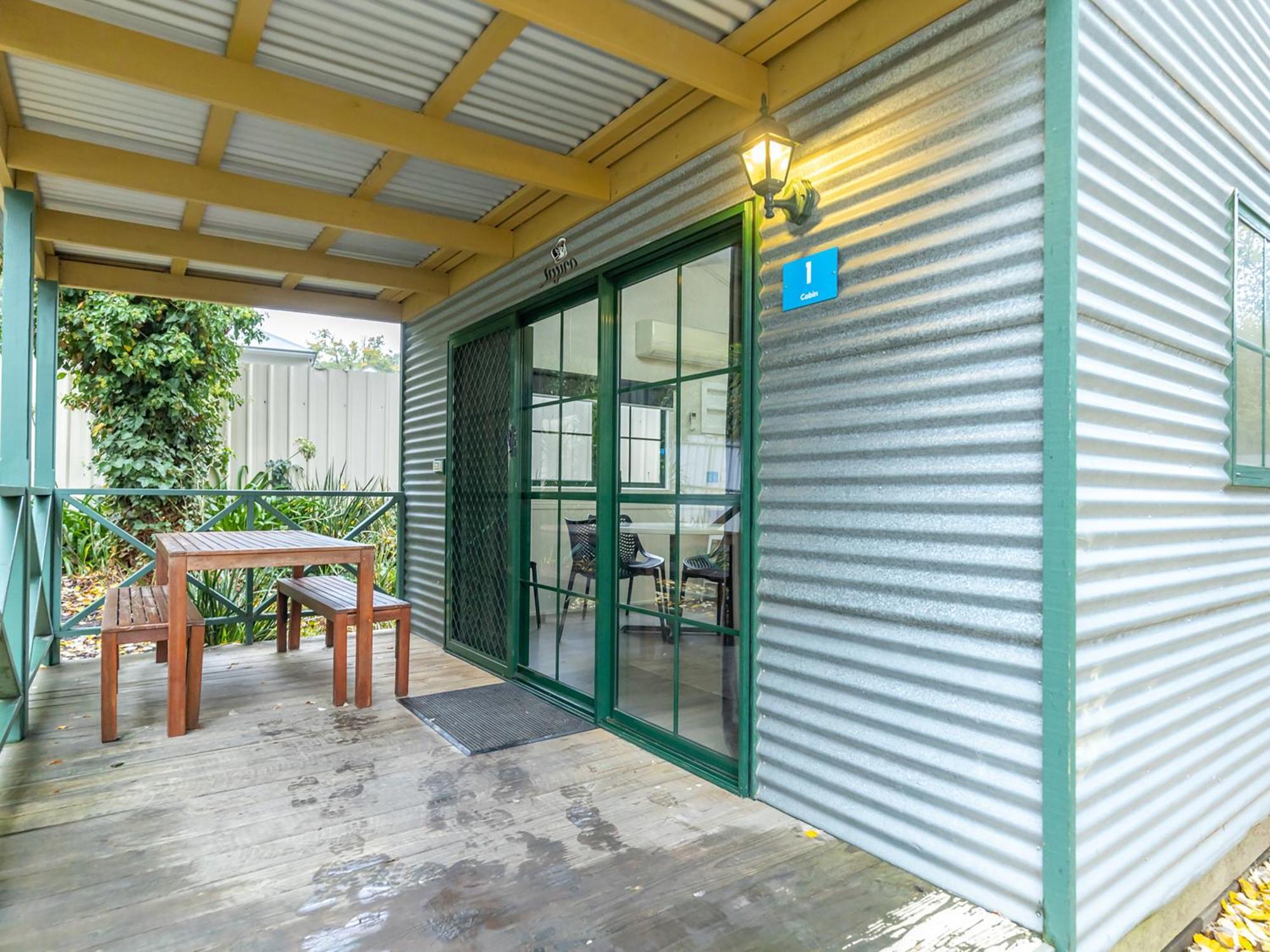 Nrma Ballarat Holiday Park Kamer foto
