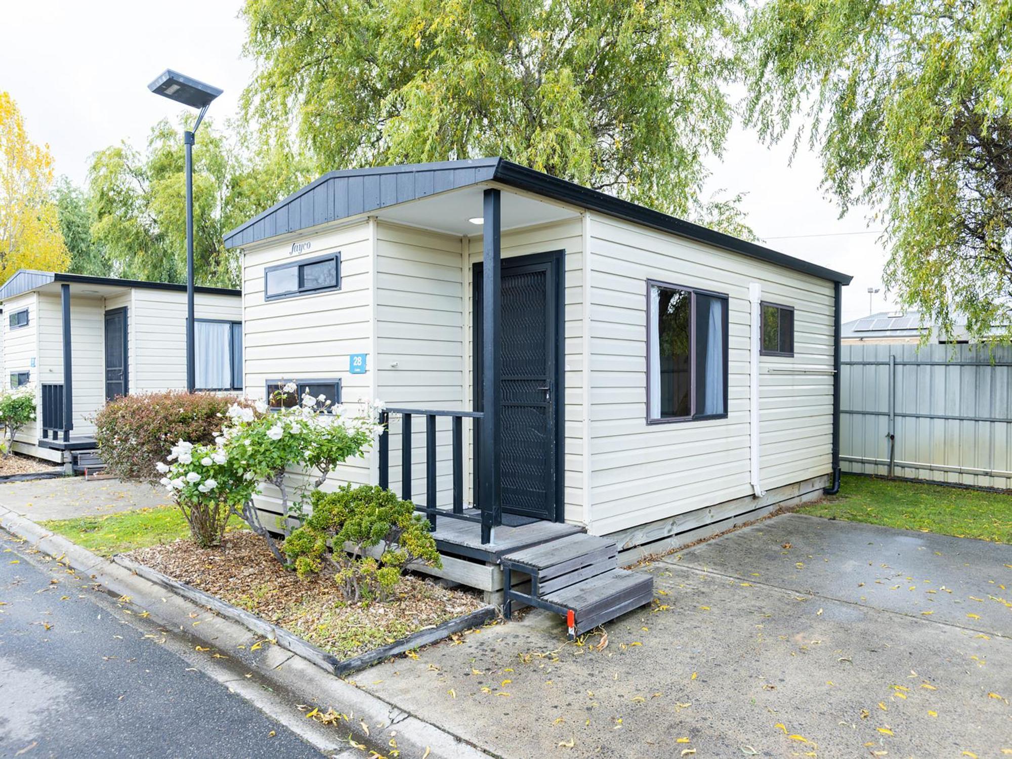 Nrma Ballarat Holiday Park Kamer foto